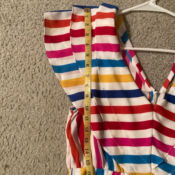 Color Me Courtney Crop Top - Picture 4 of 5